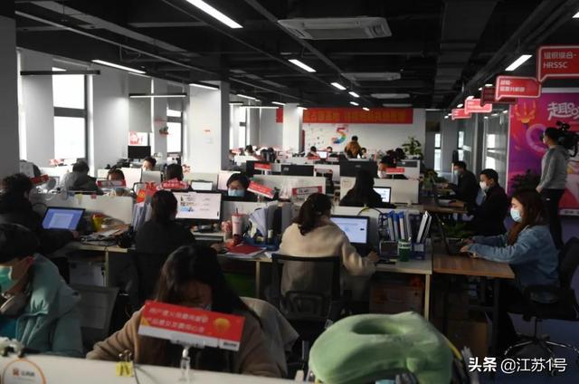 跟着中办国办调研江苏复工复产 | 一座特大城市的“复活”之路